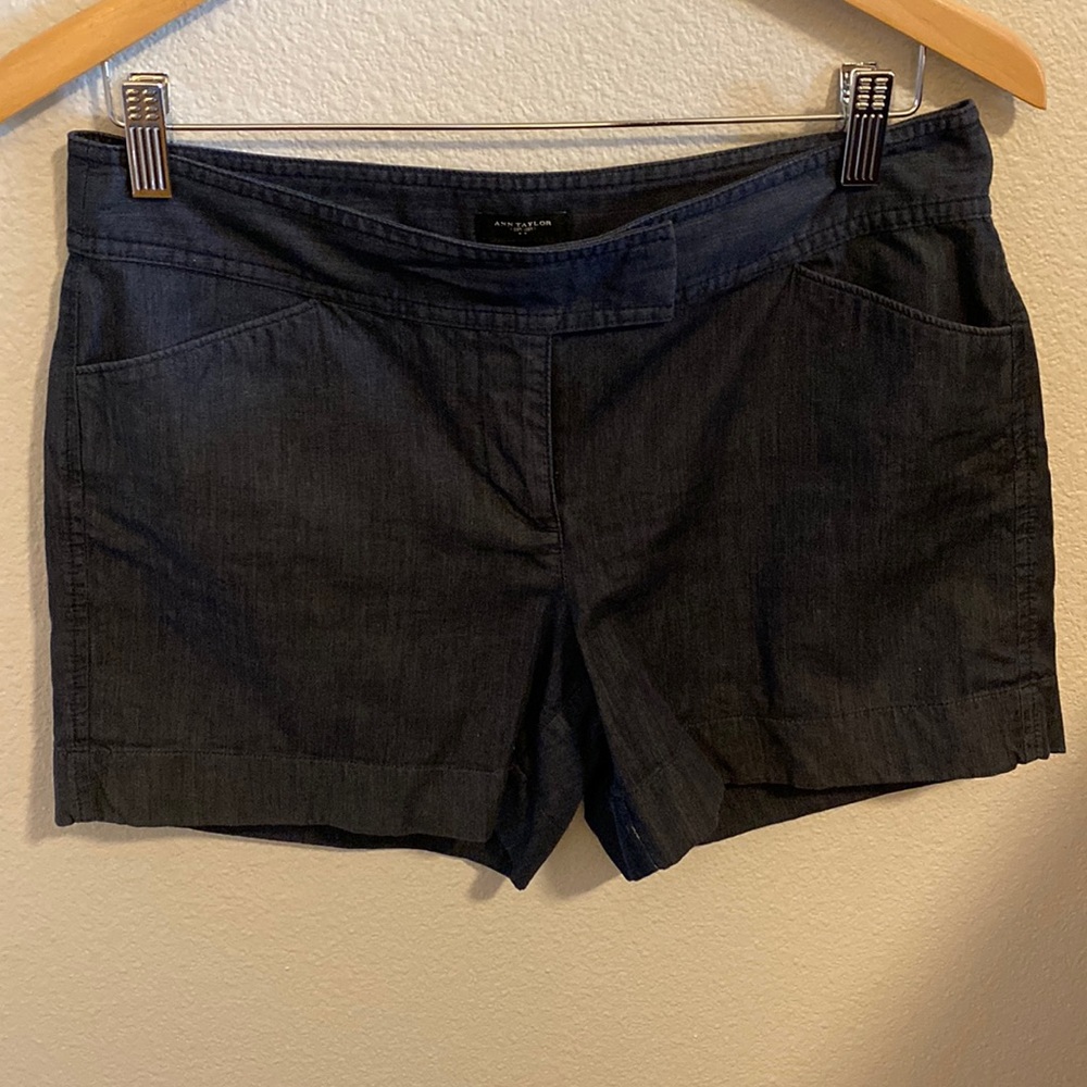 Shorts by Ann Taylor. Jean material, 100% cotton in size 4 and a 4” inseam.